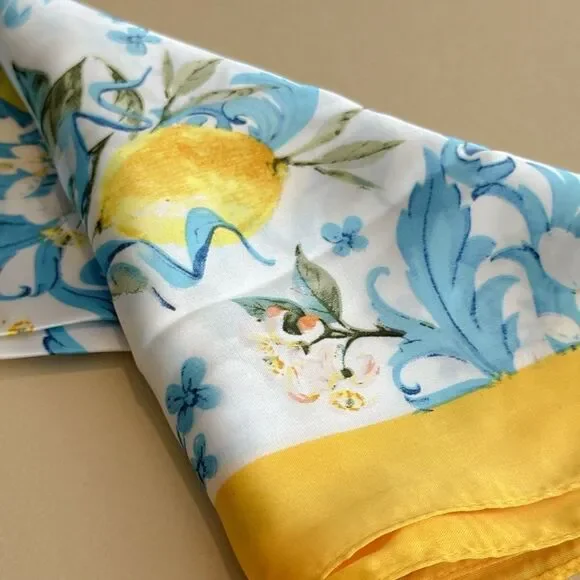 Lemon Scarf H7 - Picture 3 of 4